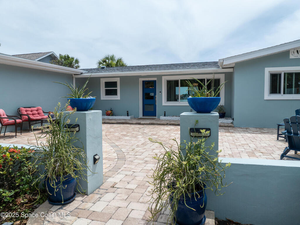 10758 S Tropical Trail, Merritt Island, FL 32952