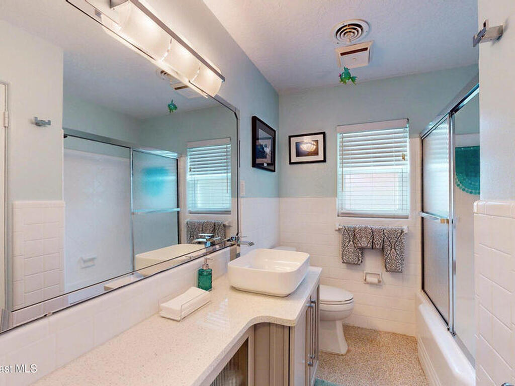 10758 S Tropical Trail, Merritt Island, FL 32952