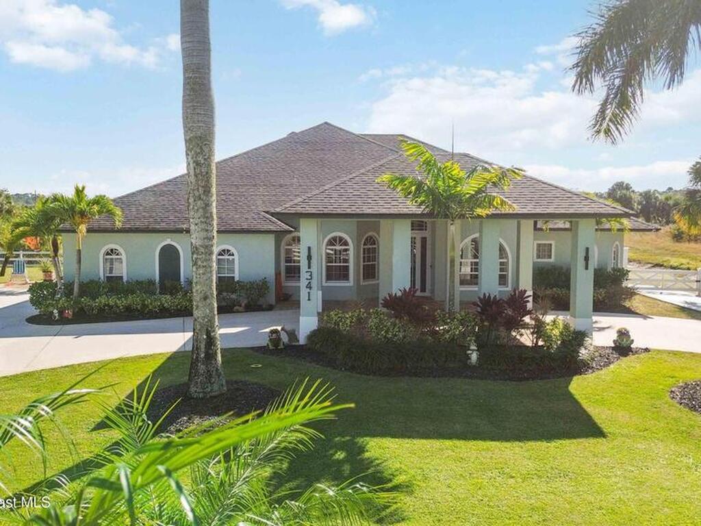 341 Buckskin Street, Palm Bay, FL 32909