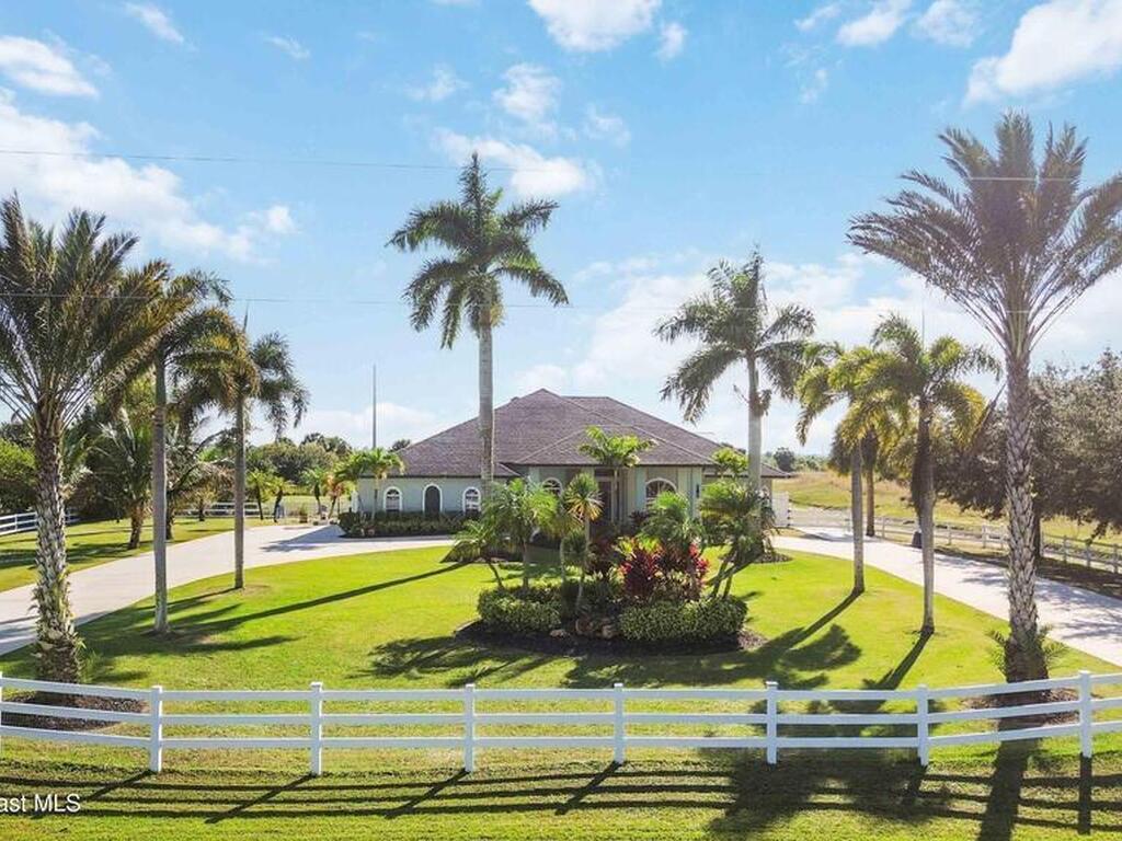 341 Buckskin Street, Palm Bay, FL 32909