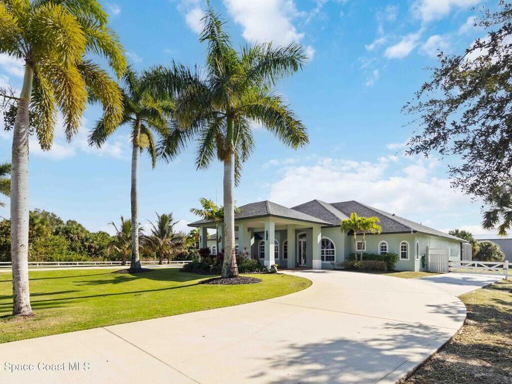 341 Buckskin Street, Palm Bay, FL 32909