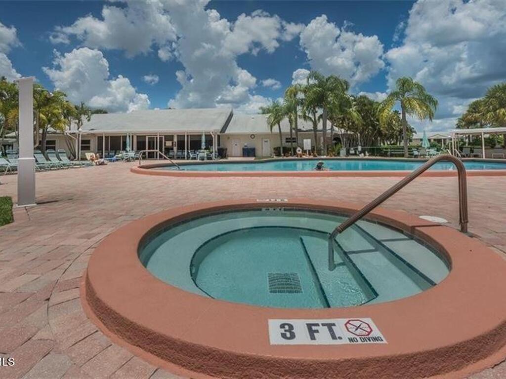 464 Grove Isle Circle, Vero Beach, FL 32962