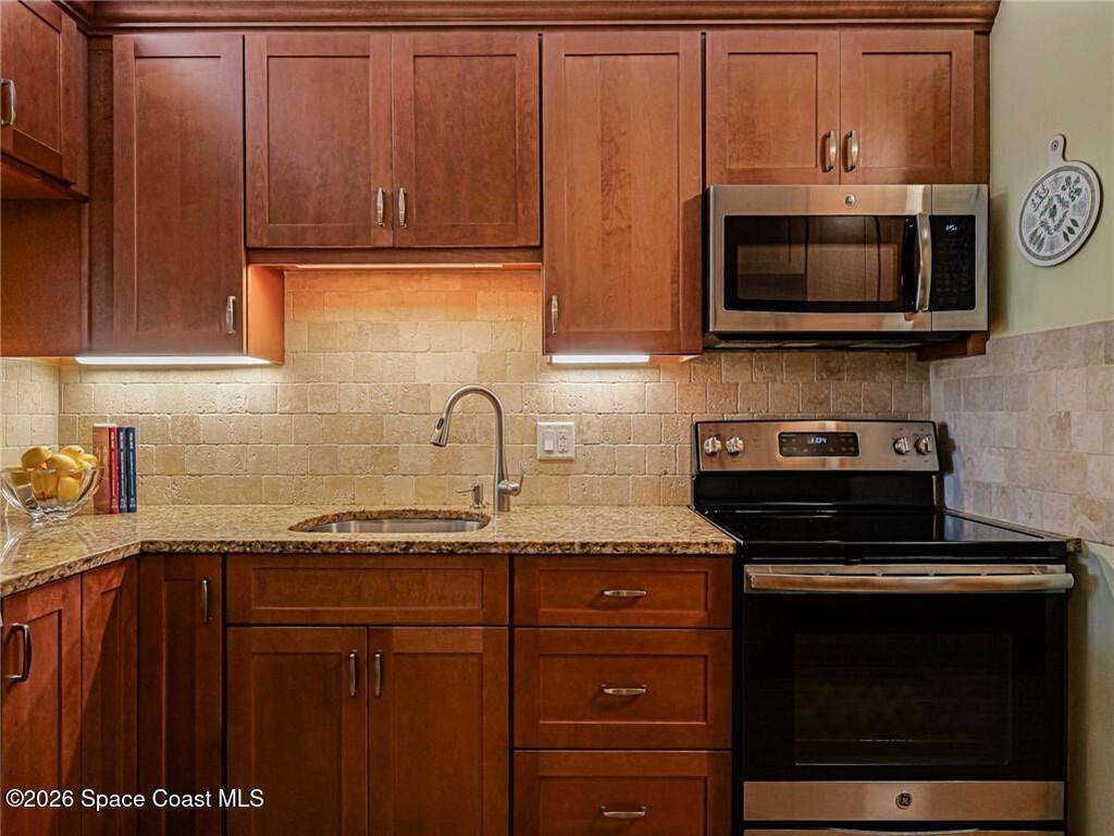 464 Grove Isle Circle, Vero Beach, FL 32962