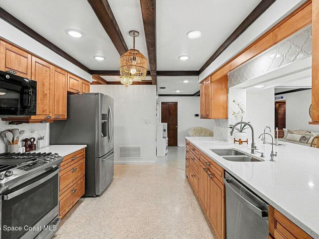 456 Carmine Drive, Cocoa Beach, FL 32931