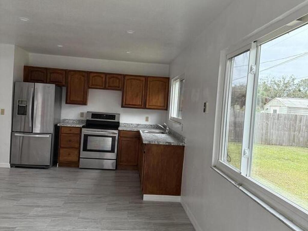 1278 NE Port Malabar Boulevard, Palm Bay, FL 32905