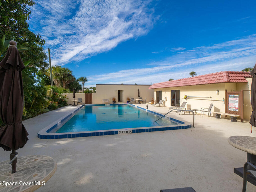 545 Garfield Avenue, Cocoa Beach, FL 32931