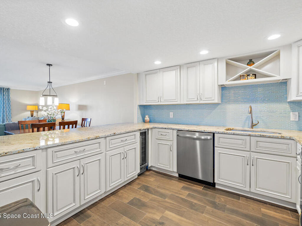 545 Garfield Avenue, Cocoa Beach, FL 32931