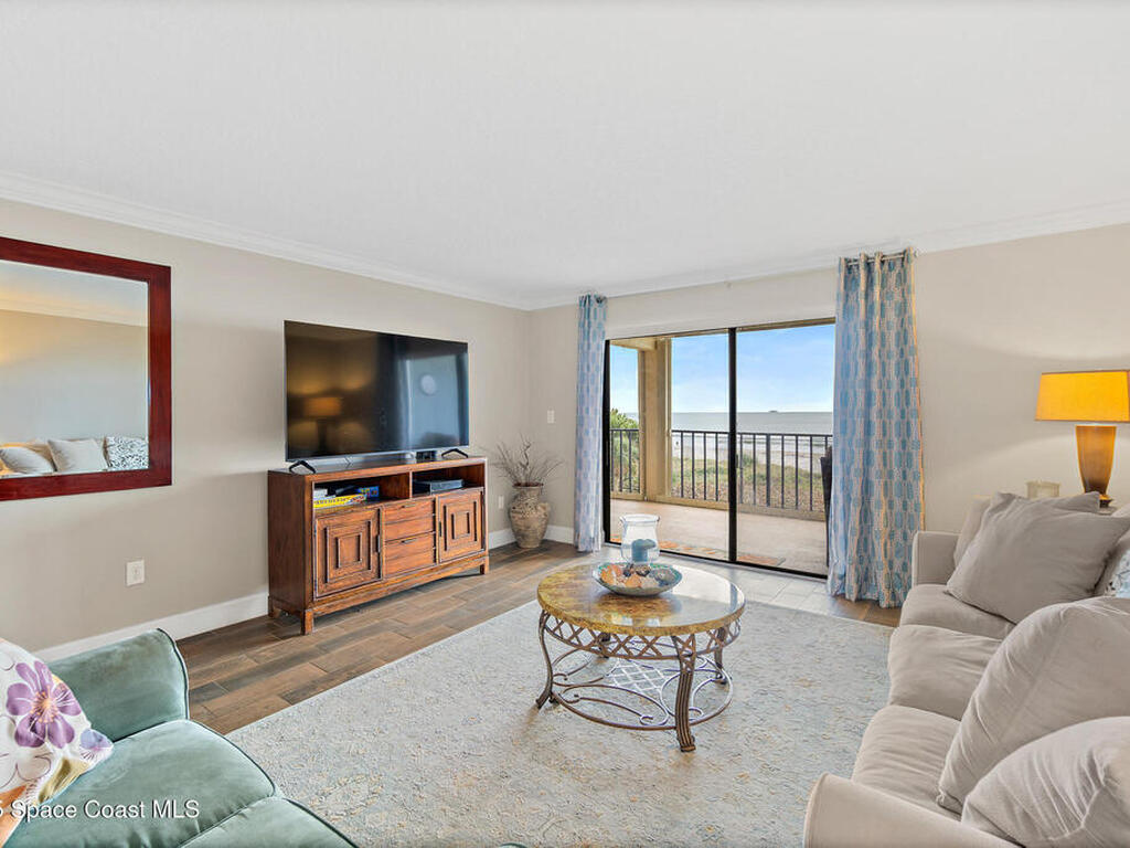 545 Garfield Avenue, Cocoa Beach, FL 32931