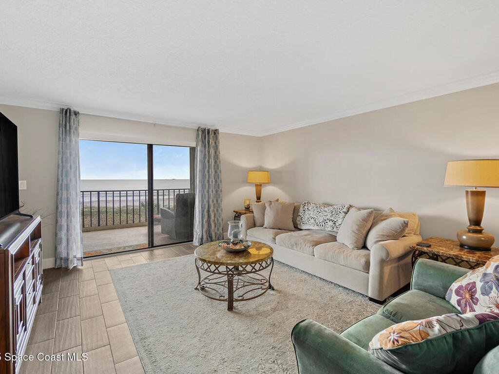 545 Garfield Avenue, Cocoa Beach, FL 32931