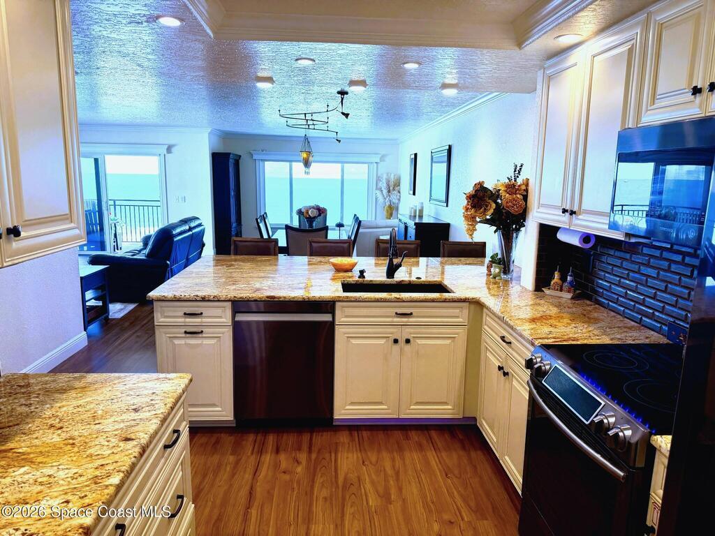 650 N Atlantic Avenue, Cocoa Beach, FL 32931