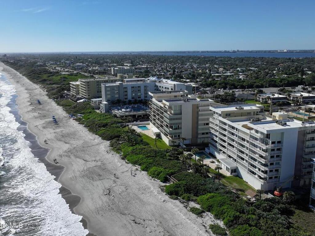 2727 N Highway A1a, Indialantic, FL 32903