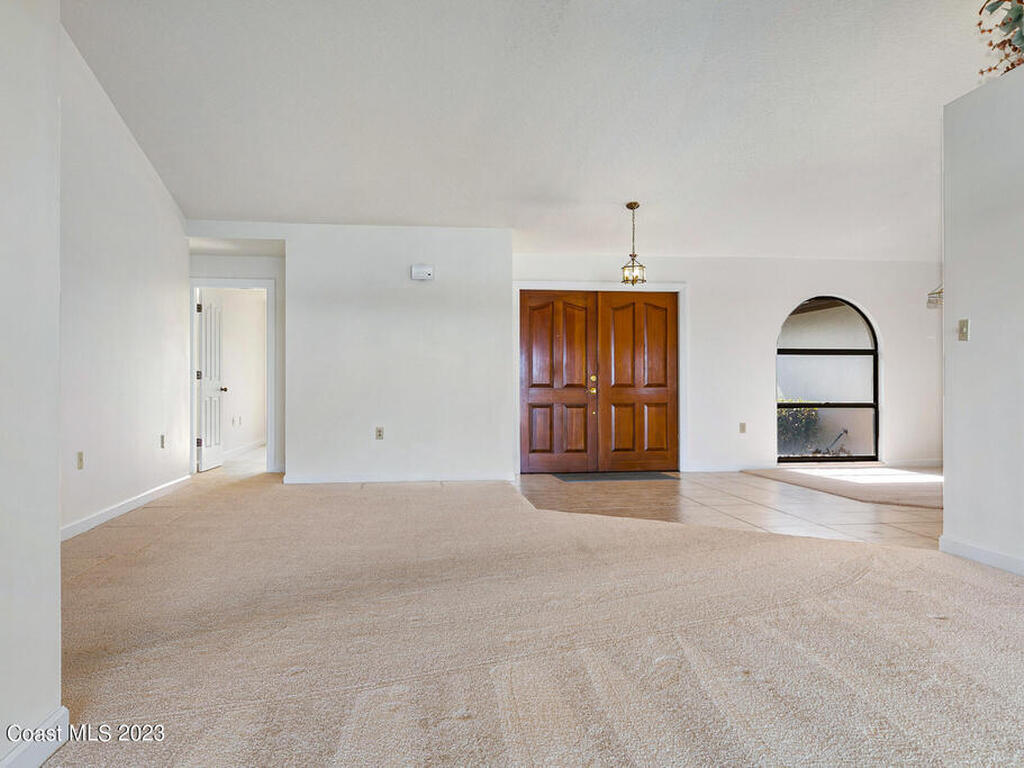 2100 Leeward Lane, Merritt Island, FL 32953