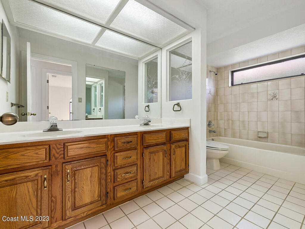 2100 Leeward Lane, Merritt Island, FL 32953