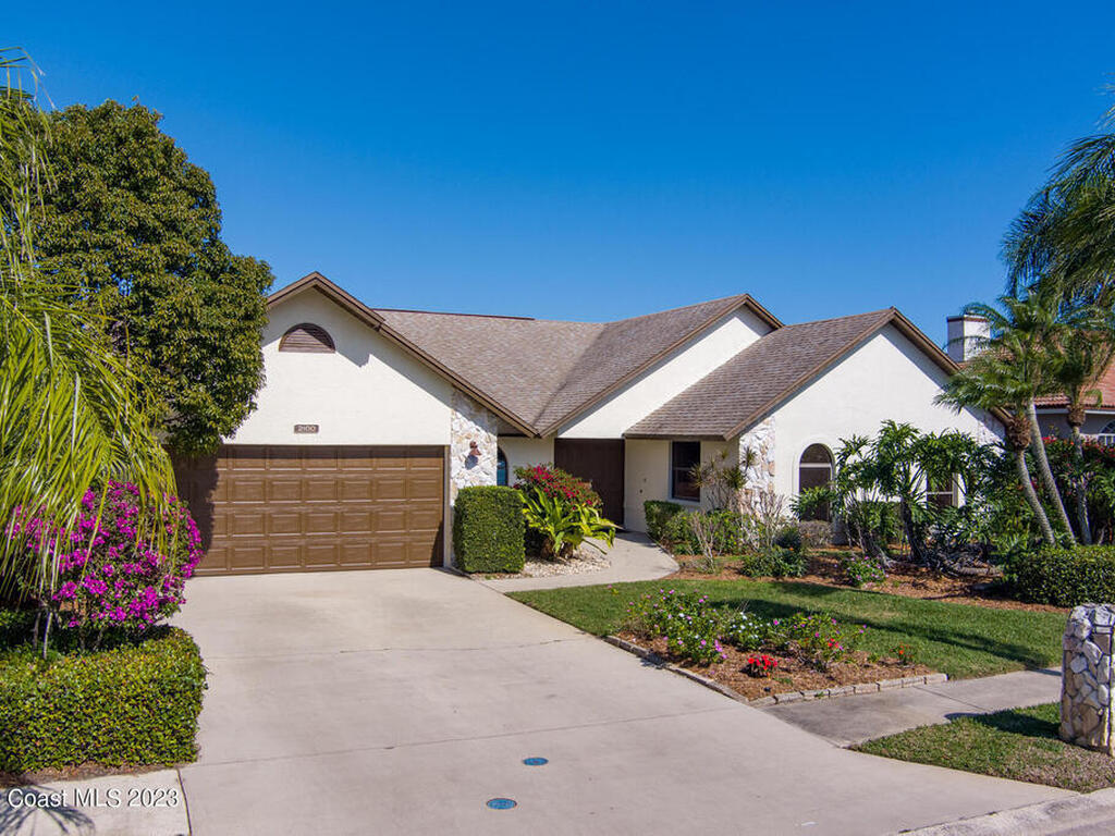 2100 Leeward Lane, Merritt Island, FL 32953