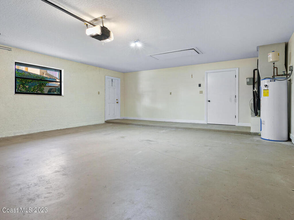 2100 Leeward Lane, Merritt Island, FL 32953