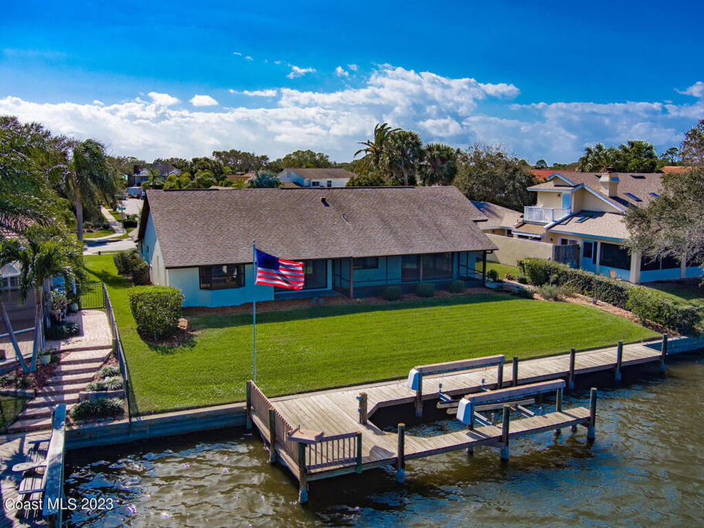 2100 Leeward Lane, Merritt Island, FL 32953