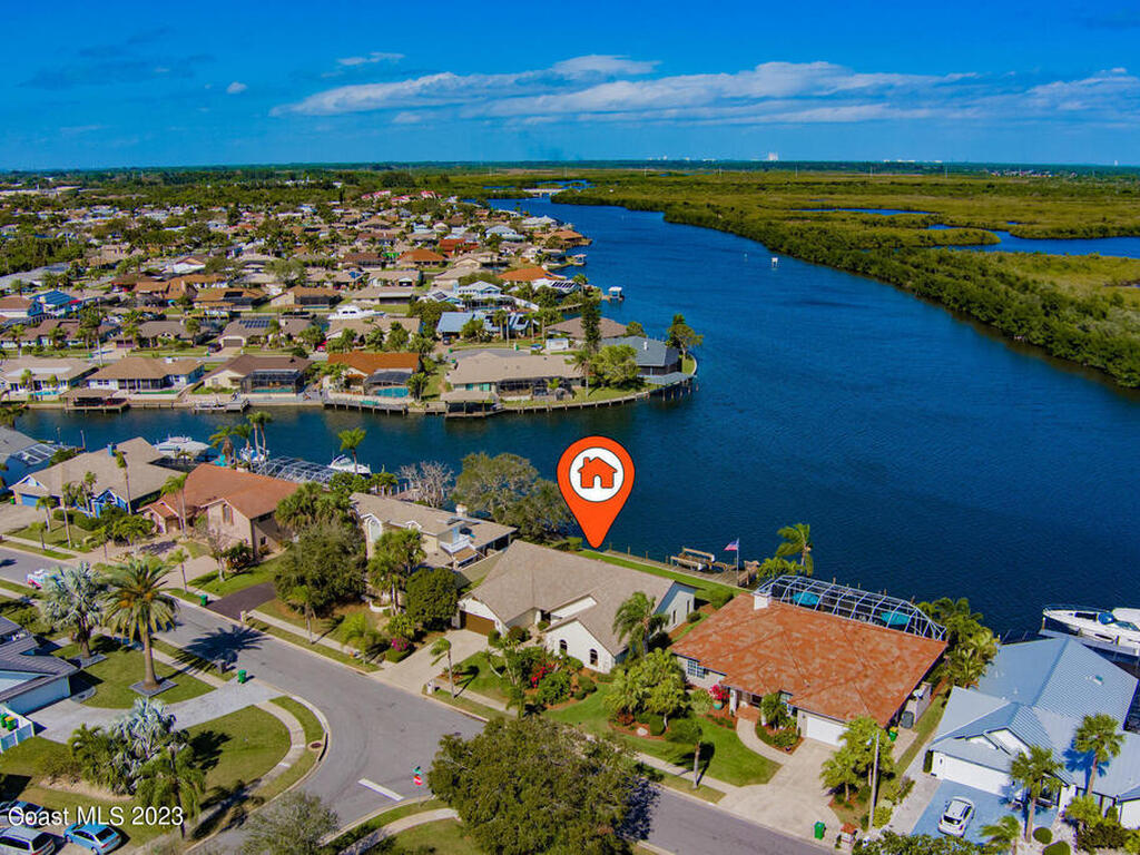 2100 Leeward Lane, Merritt Island, FL 32953