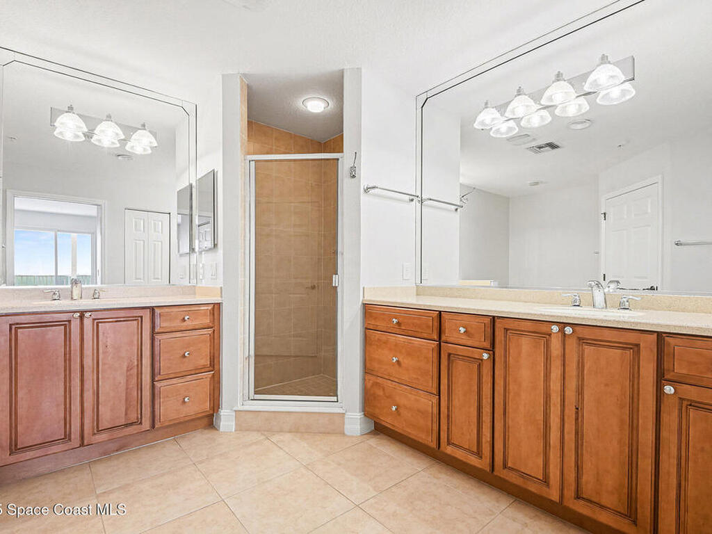 5 Indian River Avenue, Titusville, FL 32796