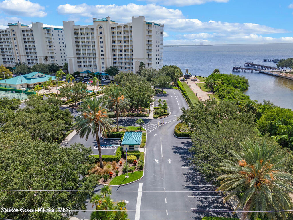 5 Indian River Avenue, Titusville, FL 32796