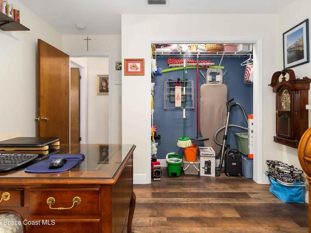 610 Saint Albans Court, West Melbourne, FL 32904