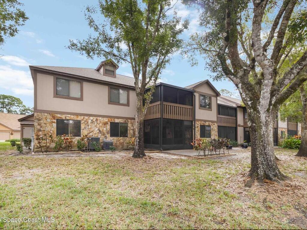 610 Saint Albans Court, West Melbourne, FL 32904