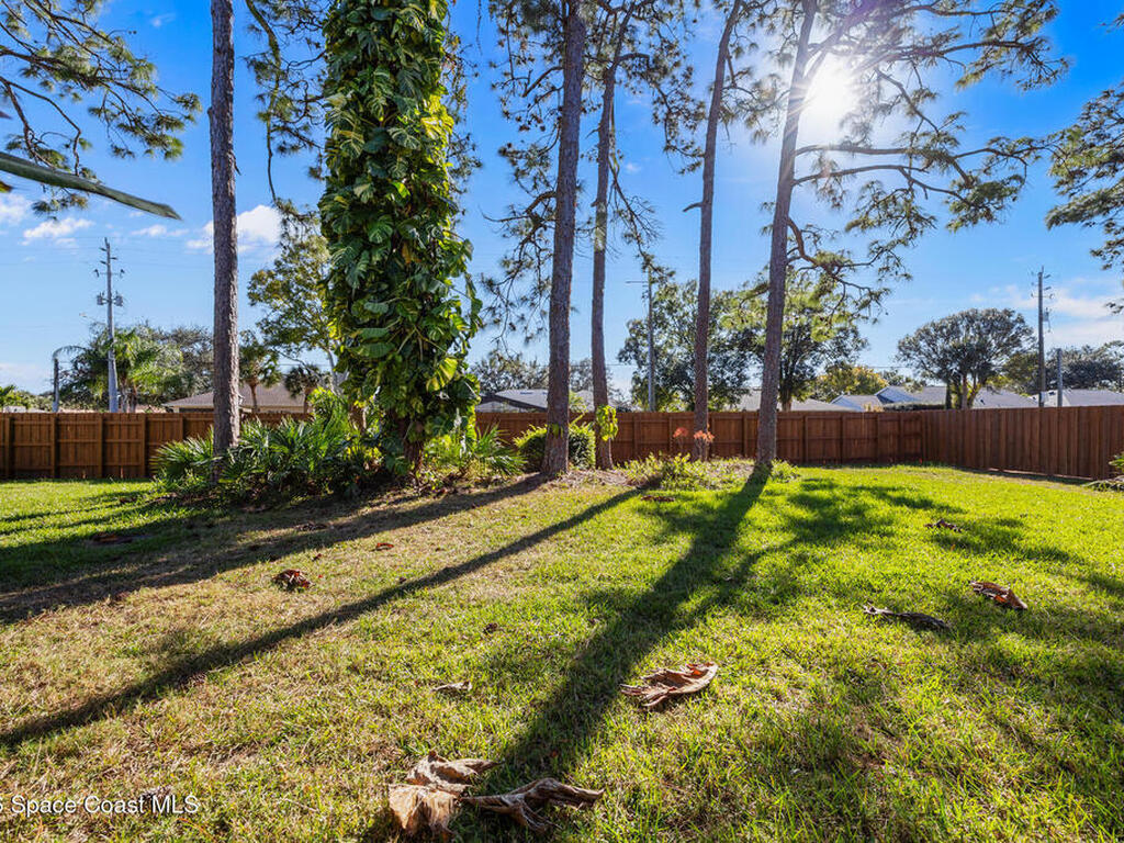 9002 Wedgewood Place, West Melbourne, FL 32904