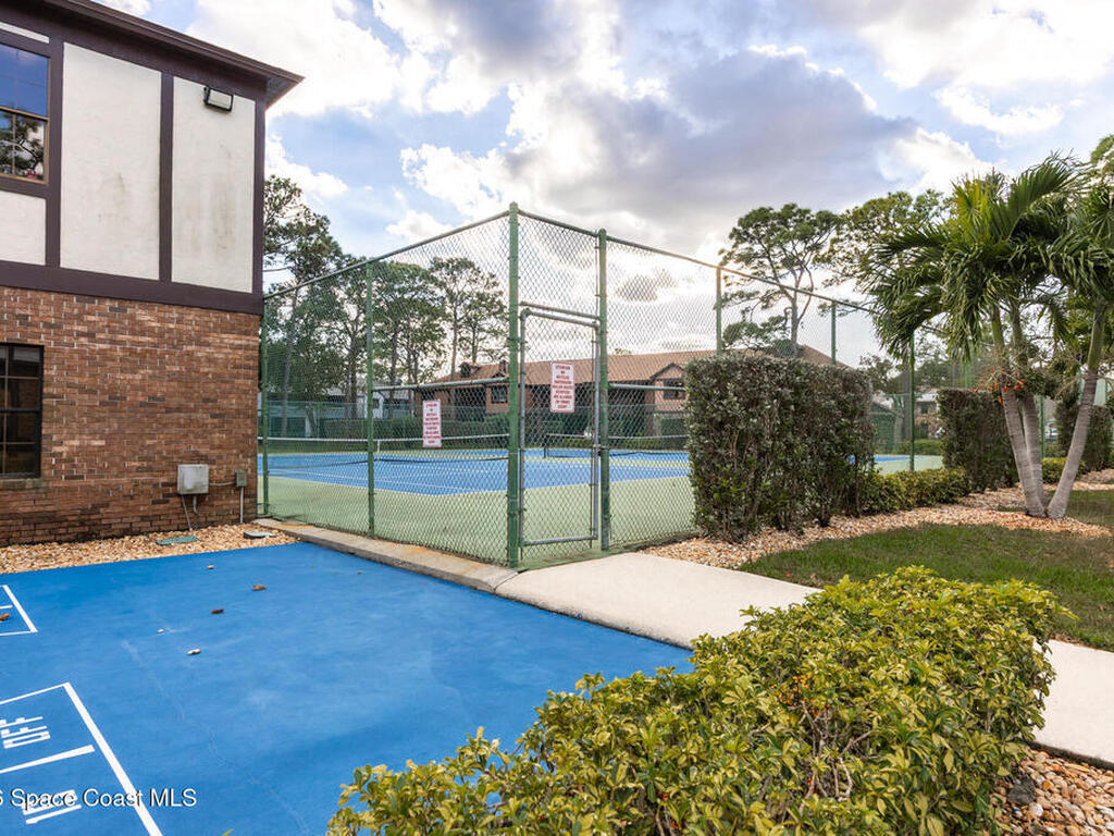 9002 Wedgewood Place, West Melbourne, FL 32904