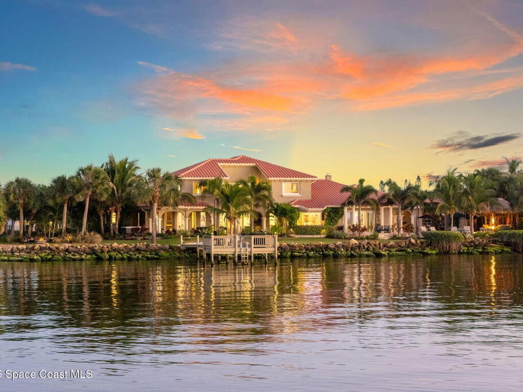 467 Spoonbill Lane, Melbourne Beach, FL 32951