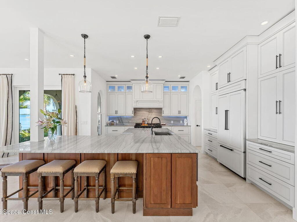 467 Spoonbill Lane, Melbourne Beach, FL 32951