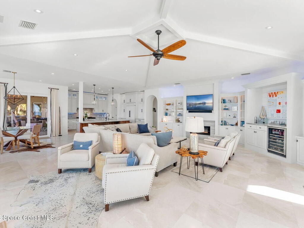 467 Spoonbill Lane, Melbourne Beach, FL 32951