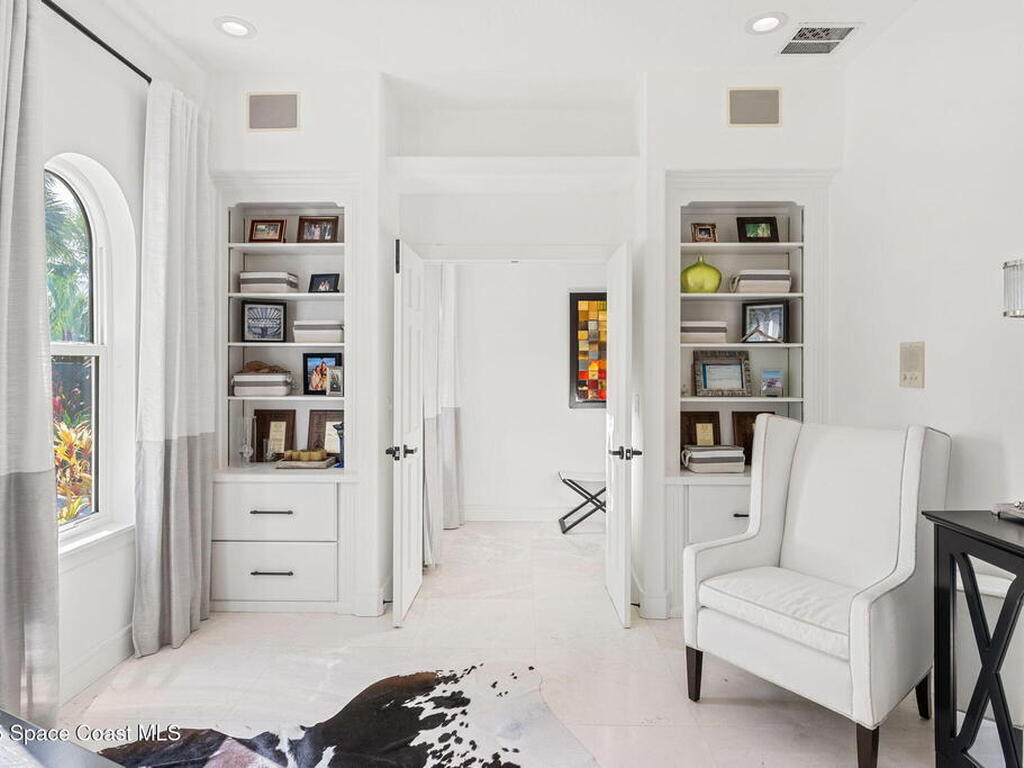 467 Spoonbill Lane, Melbourne Beach, FL 32951