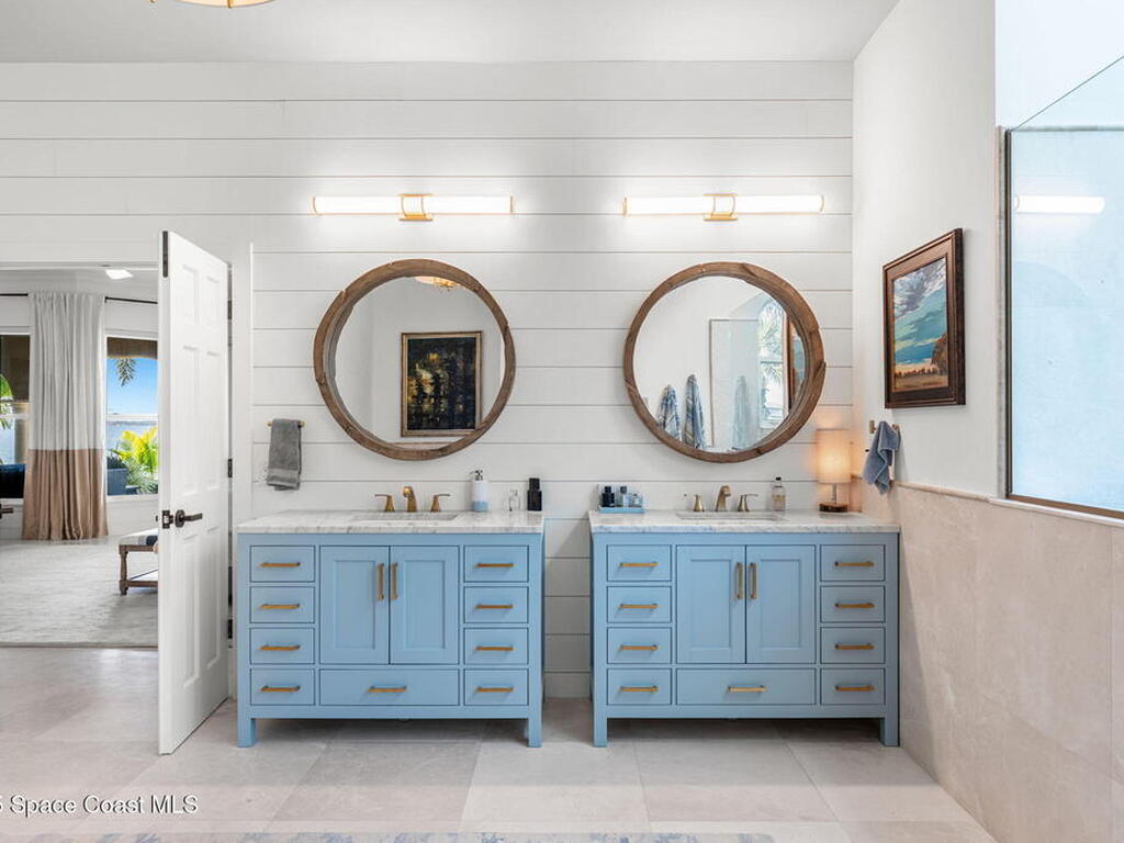 467 Spoonbill Lane, Melbourne Beach, FL 32951