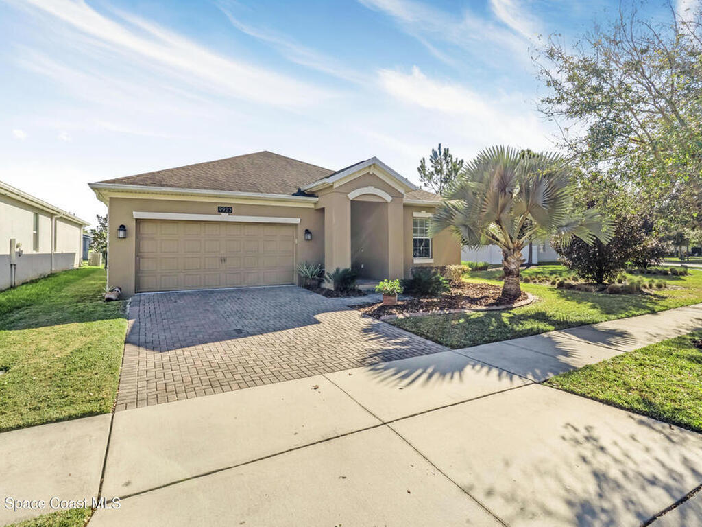 9923 Magnolia Woods Boulevard, Orlando, FL 32832