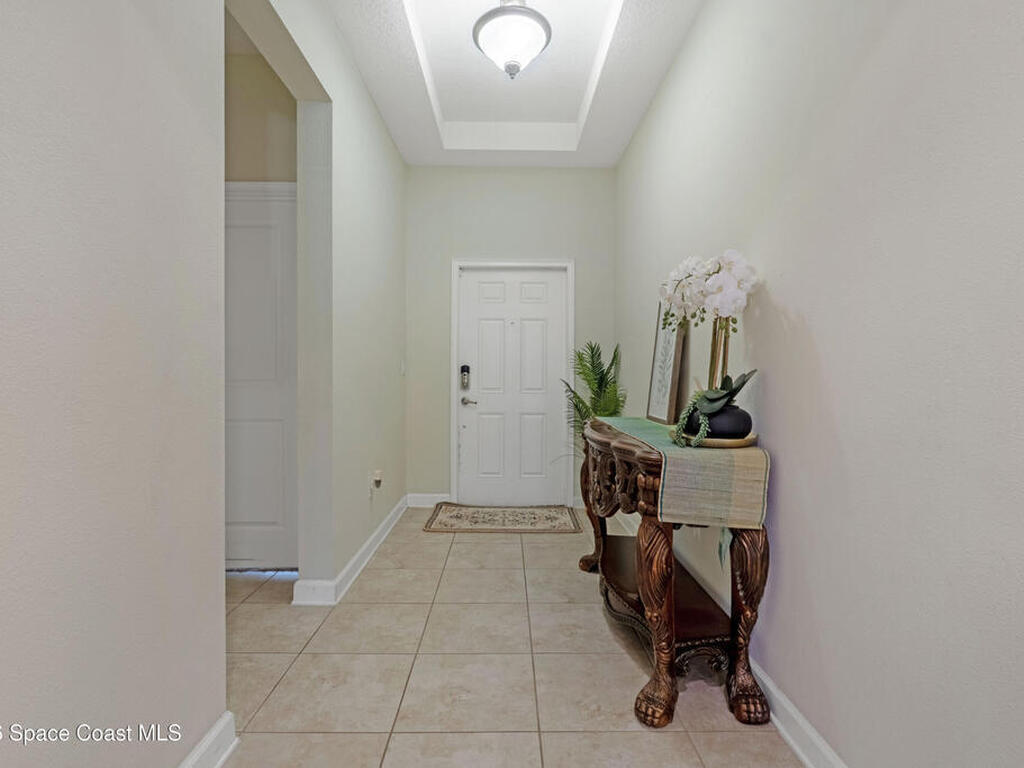 9923 Magnolia Woods Boulevard, Orlando, FL 32832