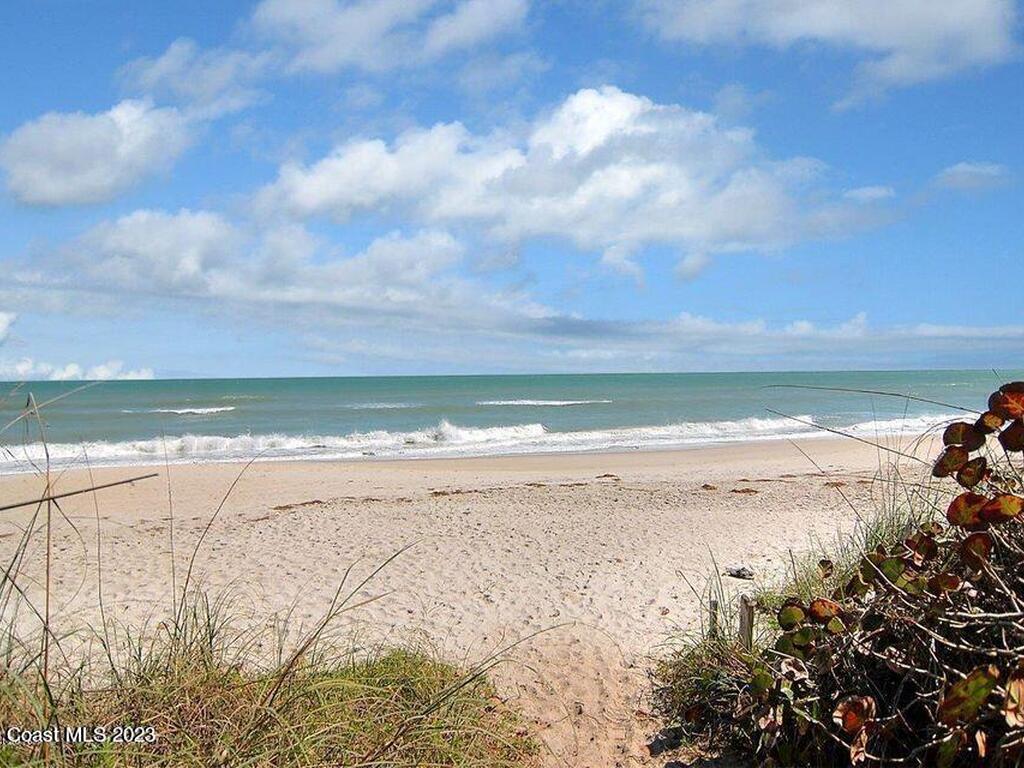 5327 Tay Court, Melbourne Beach, FL 32951