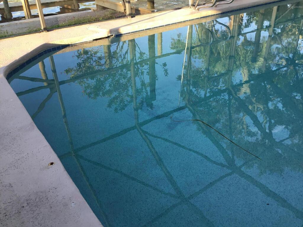 453 Capri Road, Cocoa Beach, FL 32931