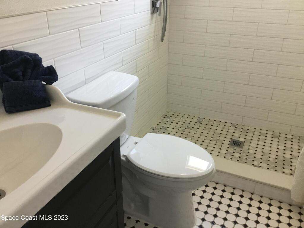 453 Capri Road, Cocoa Beach, FL 32931