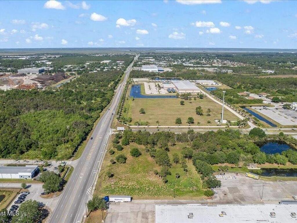 3400-B Sarno Road, Melbourne, FL 32935