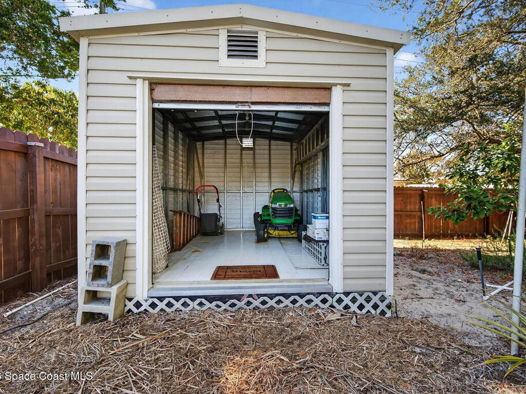 3676 S Ridge Circle, Titusville, FL 32796