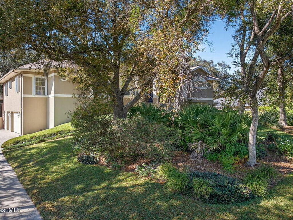 3676 S Ridge Circle, Titusville, FL 32796