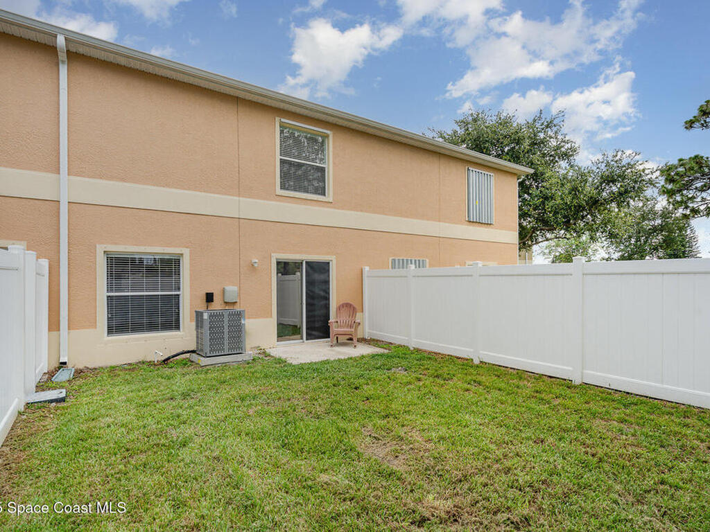 2605 Revolution Street, Melbourne, FL 32935