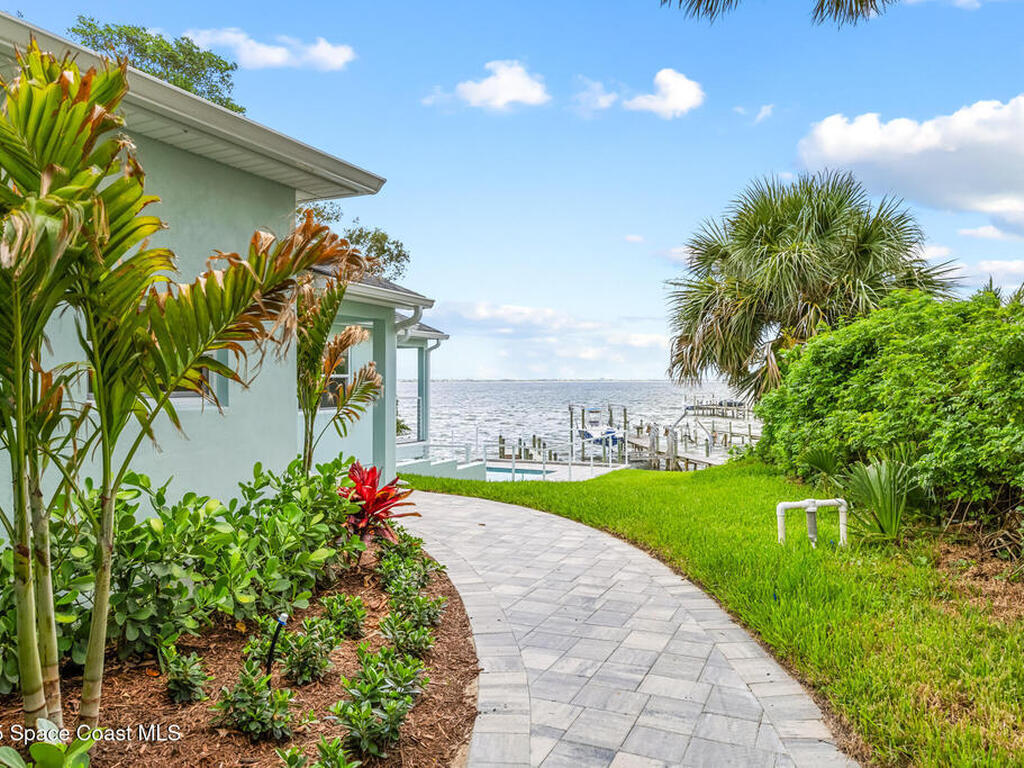 1313 Worth Court, Palm Bay, FL 32905