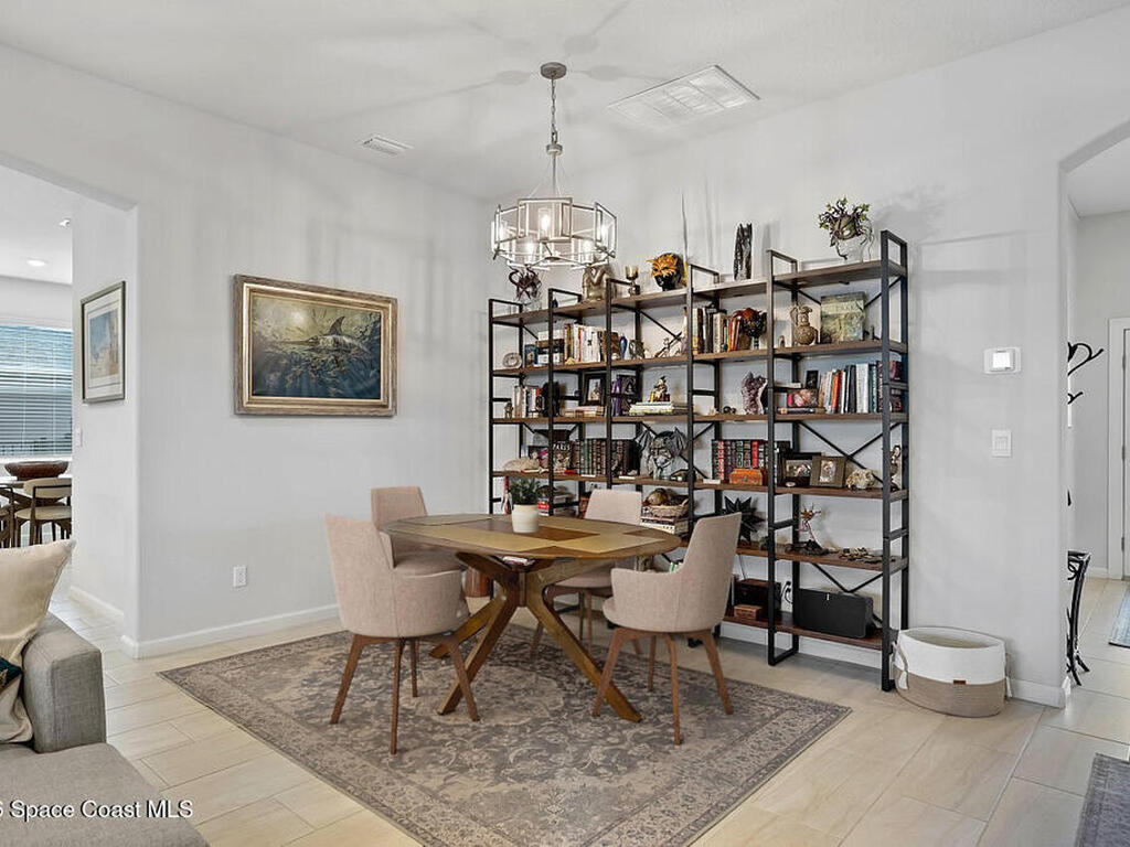 194 52nd Square, Vero Beach, FL 32968