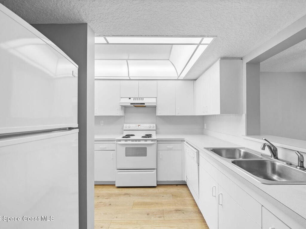 300 S Sykes Creek Parkway, Merritt Island, FL 32952