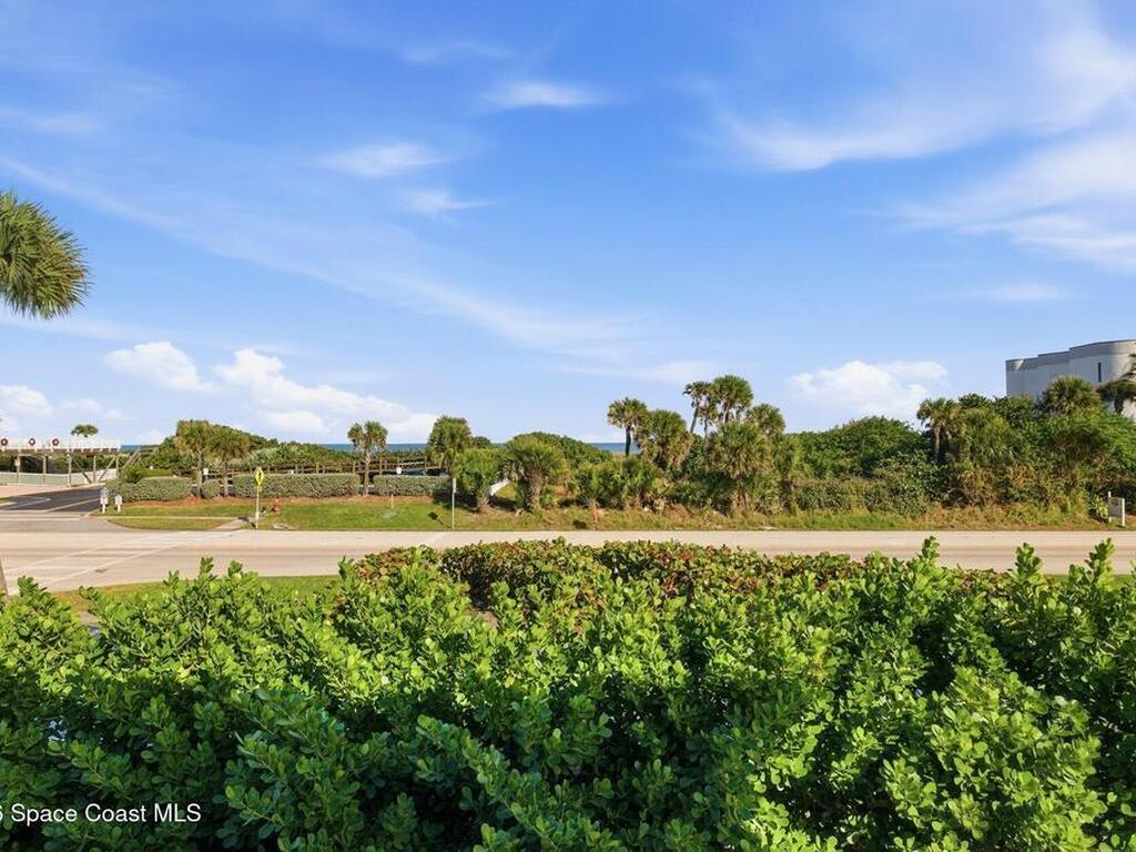 7607 Kiawah Way, Melbourne Beach, FL 32951