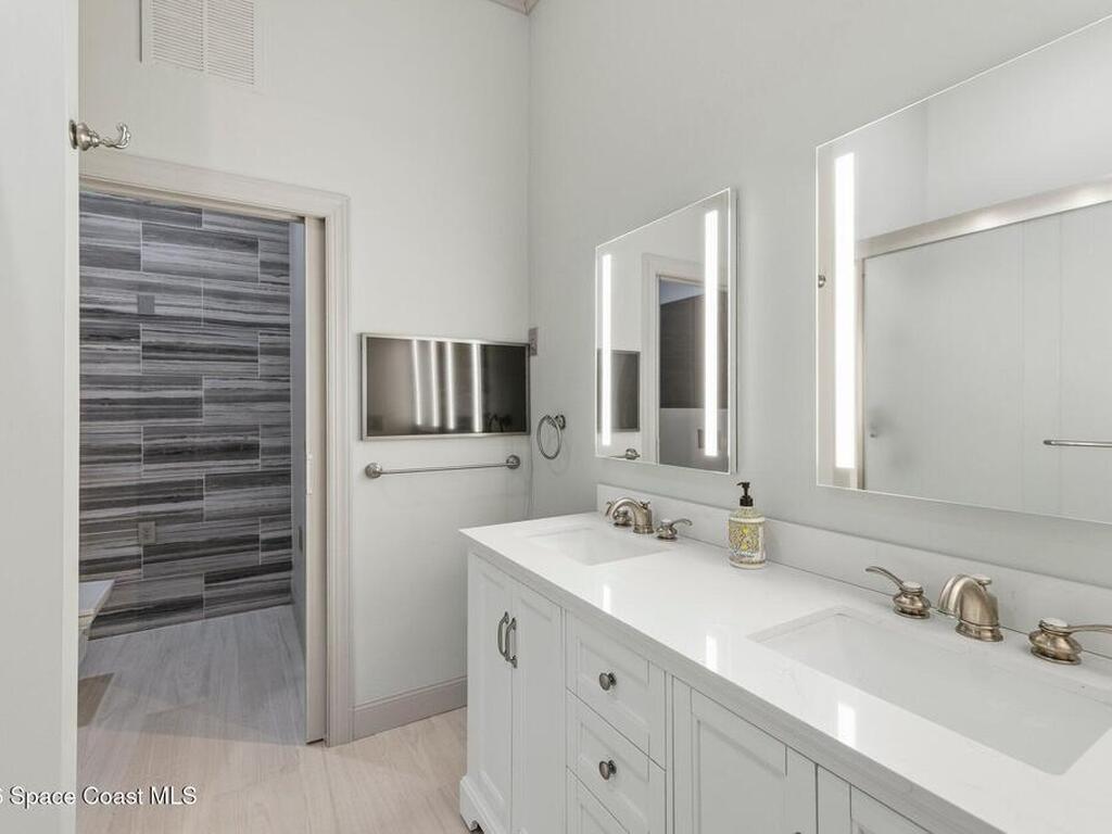 7607 Kiawah Way, Melbourne Beach, FL 32951