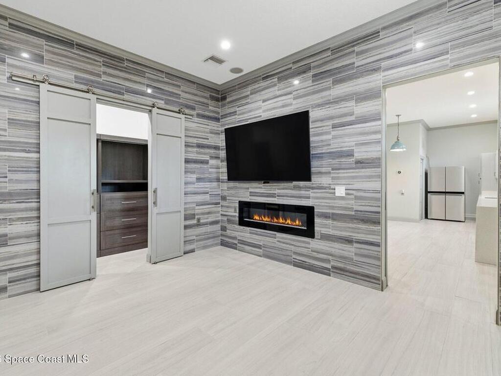 7607 Kiawah Way, Melbourne Beach, FL 32951