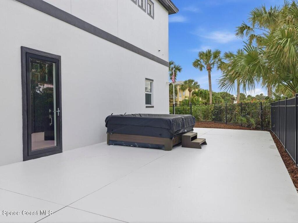 7607 Kiawah Way, Melbourne Beach, FL 32951