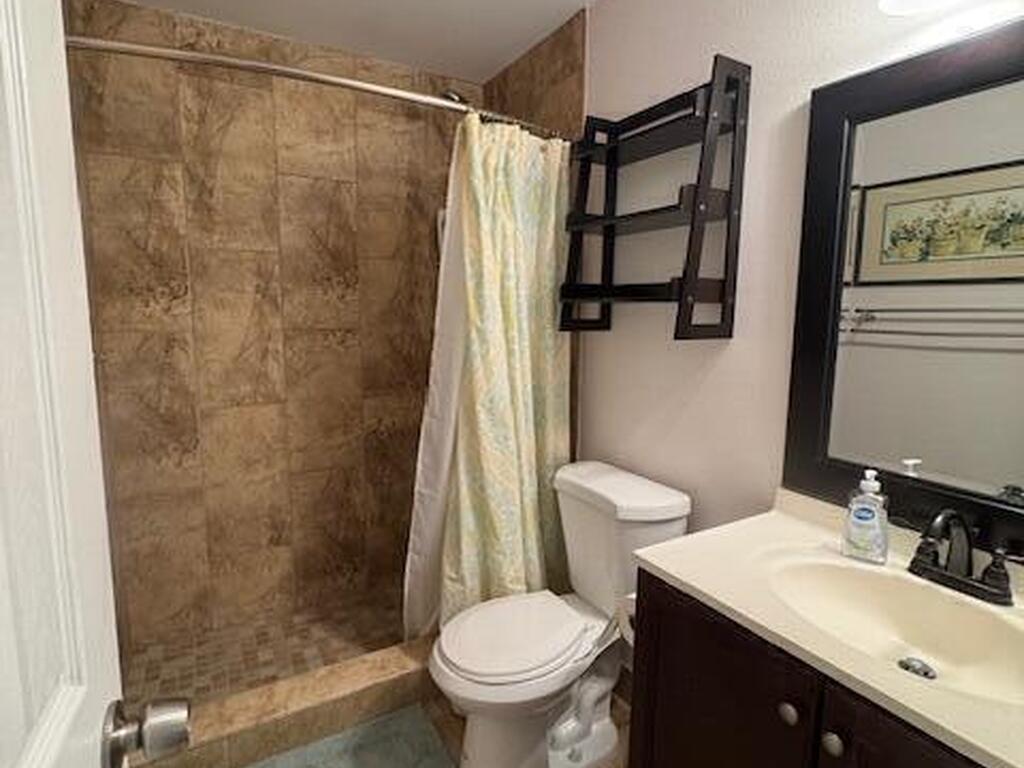 1305 S Atlantic Avenue, Cocoa Beach, FL 32931