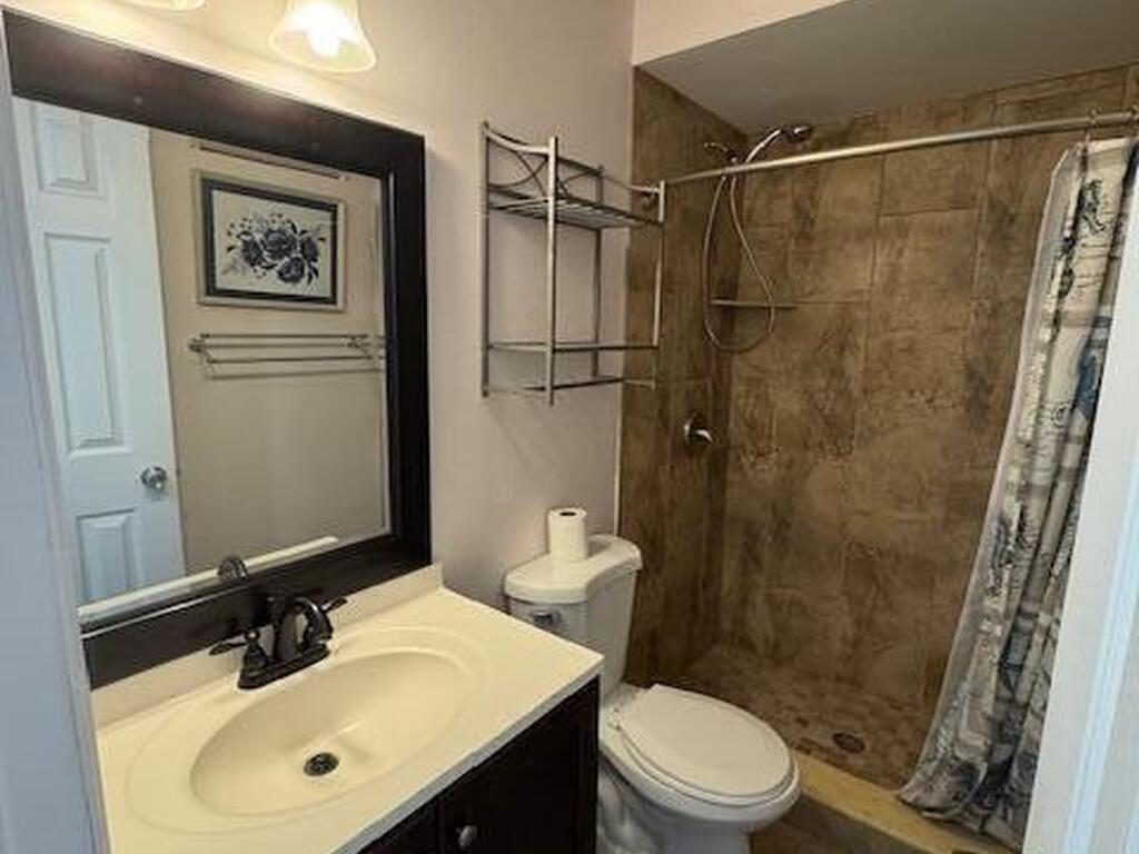 1305 S Atlantic Avenue, Cocoa Beach, FL 32931